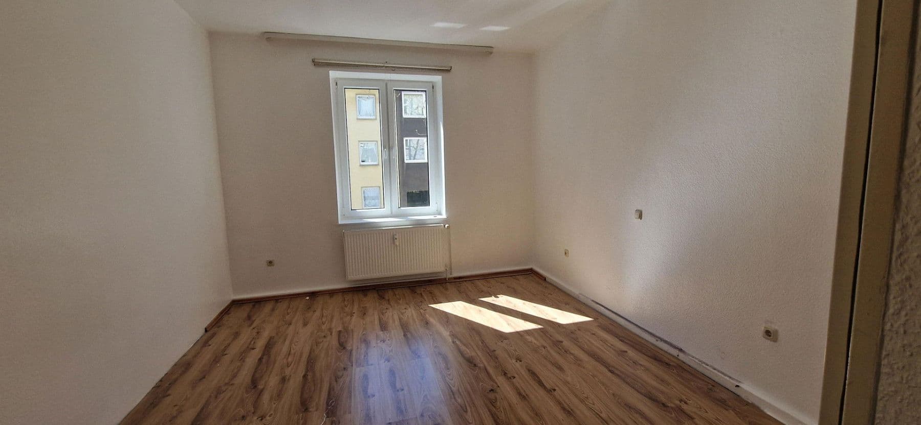 2 bedroom flat to rent, 95 m², Feldsieperstr.134, Bochum, North Rhine-Westphalia 2 bedroom flat to rent, 95 m², Feldsieperstr.134, Bochum, North Rhine-Westphalia