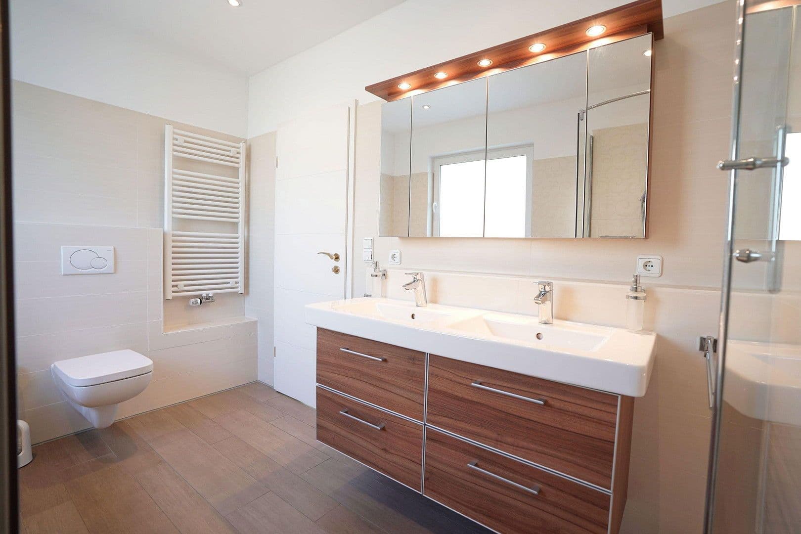 4 bedroom flat to rent, 147 m², München, Bavaria 4 bedroom flat to rent, 147 m², München, Bavaria