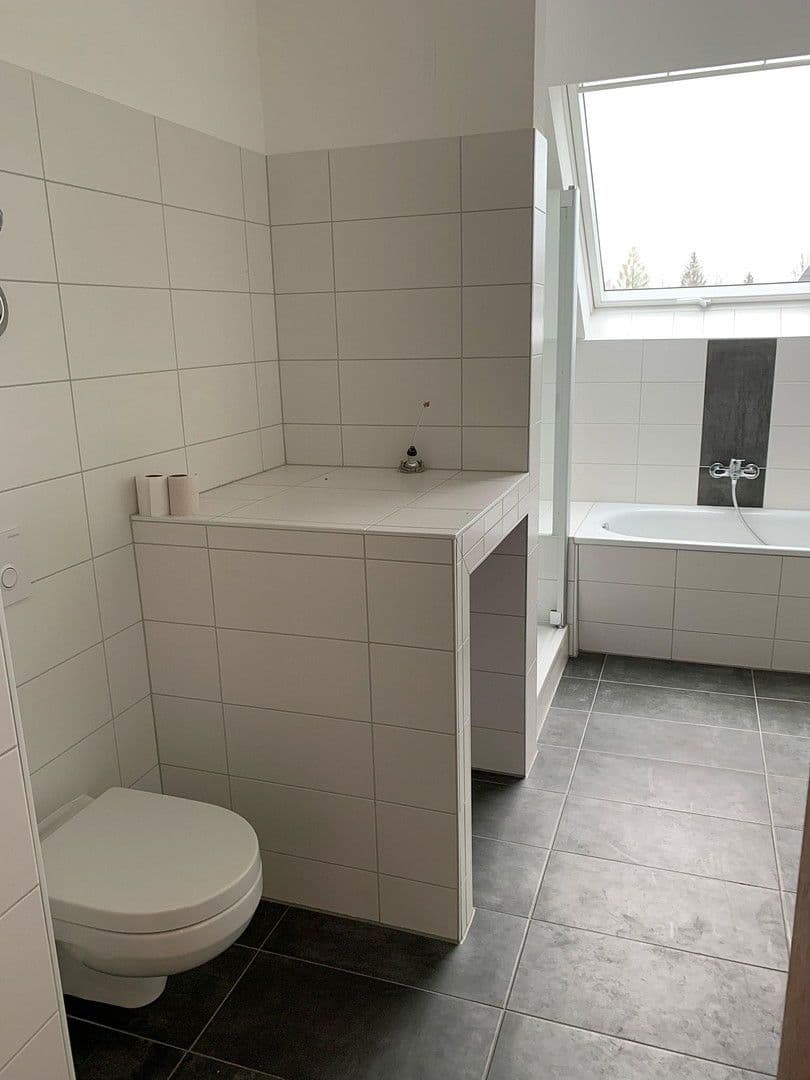 3 bedroom flat to rent, 110 m², Casparistraße 4, Chemnitz, Saxony 3 bedroom flat to rent, 110 m², Casparistraße 4, Chemnitz, Saxony