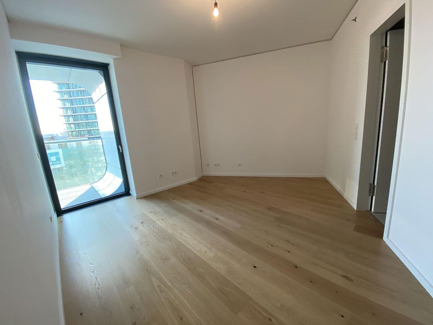 4 bedroom flat to rent, 110 m², Europa-Allee 2, Frankfurt am Main, Hesse 4 bedroom flat to rent, 110 m², Europa-Allee 2, Frankfurt am Main, Hesse