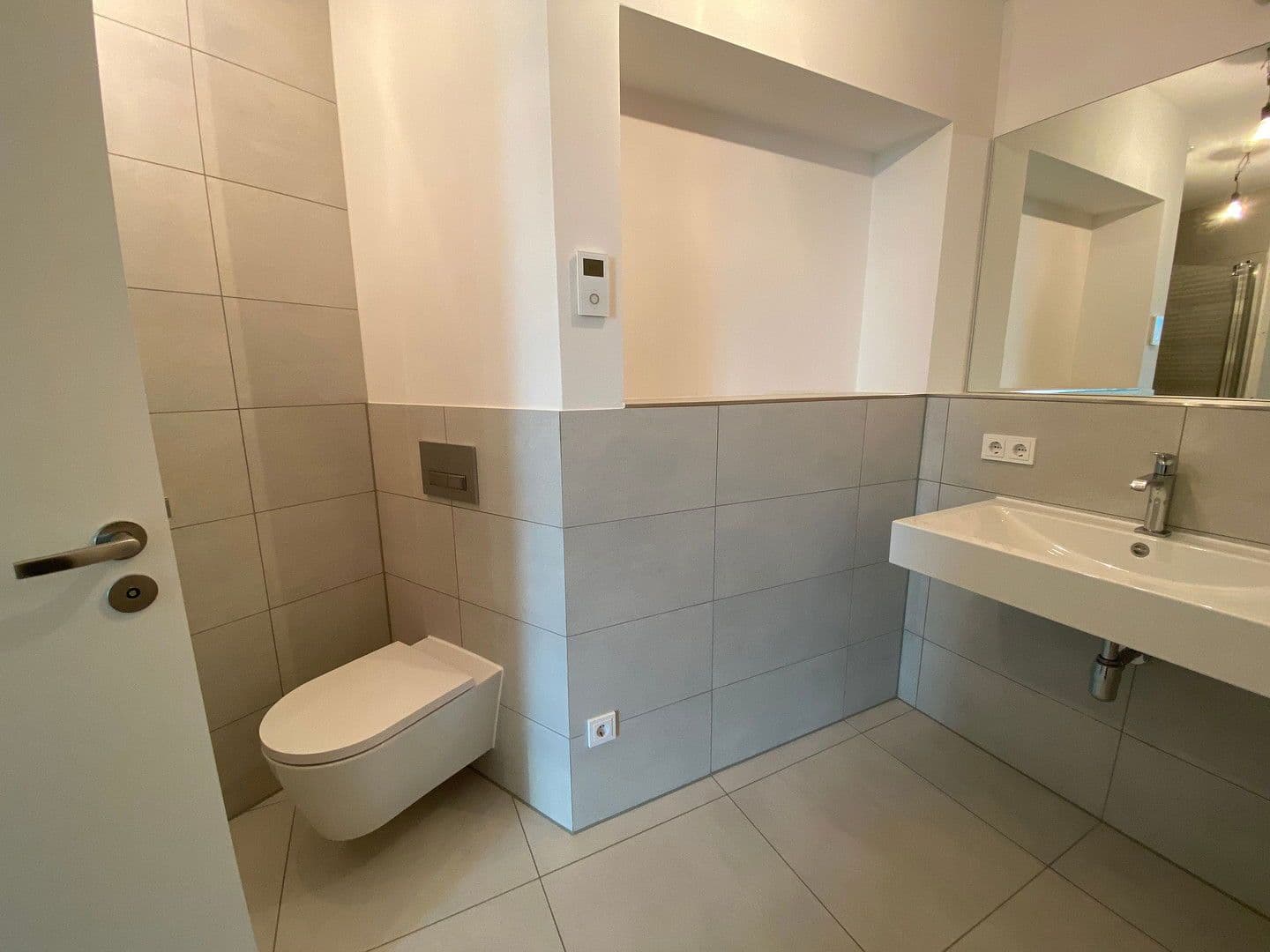 4 bedroom flat to rent, 110 m², Europa-Allee 2, Frankfurt am Main, Hesse 4 bedroom flat to rent, 110 m², Europa-Allee 2, Frankfurt am Main, Hesse