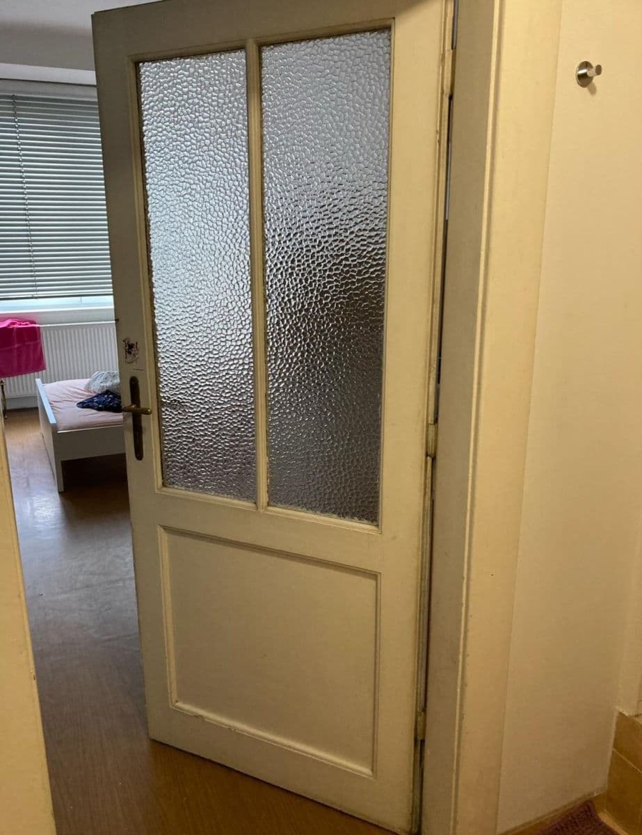 Studio flat to rent, 30 m², Na Jezerce, Prague, Prague Studio flat to rent, 30 m², Na Jezerce, Prague, Prague