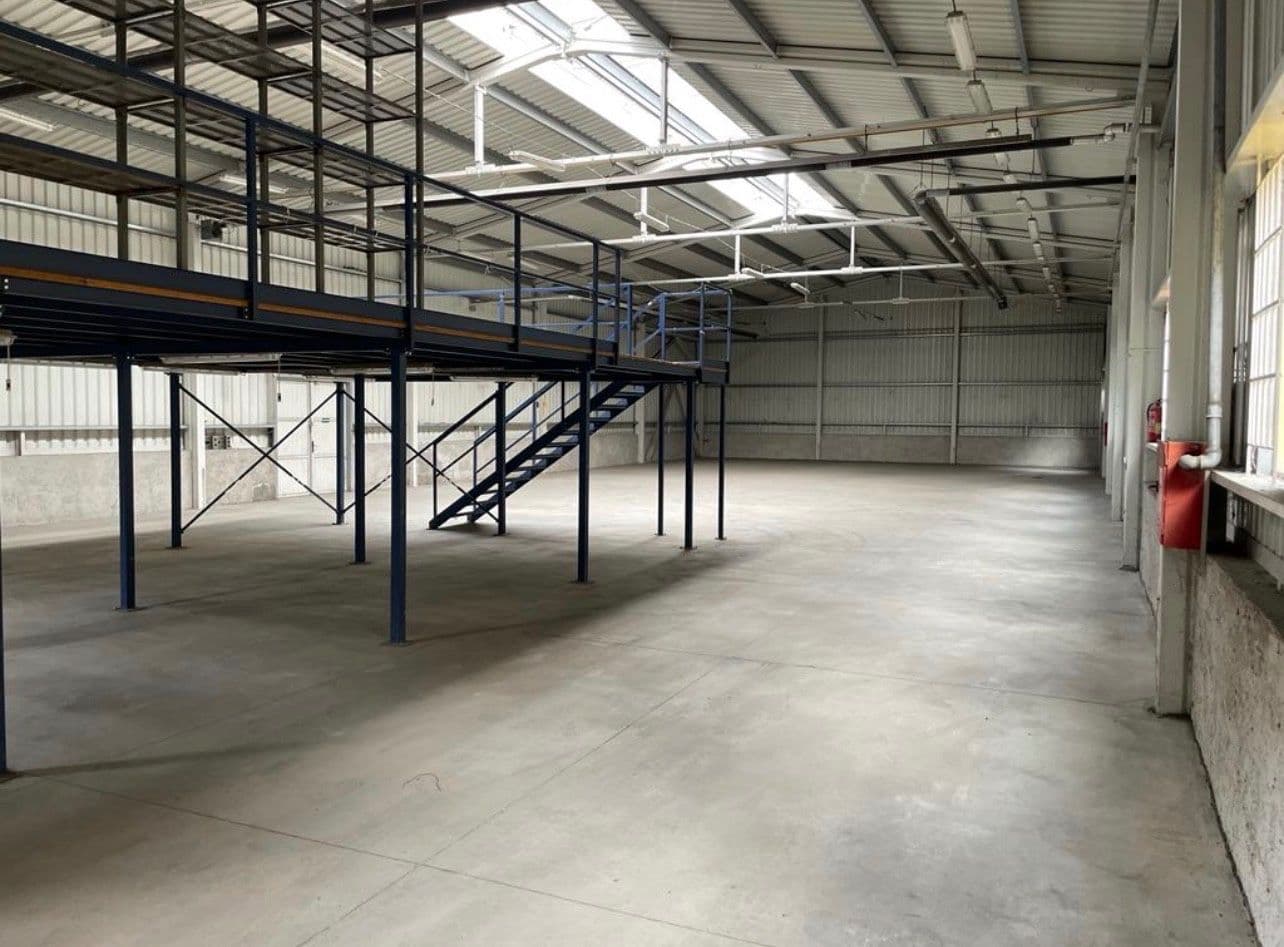 non-residential property to rent, 600 m², Kladenská, Hostouň, Středočeský Region non-residential property to rent, 600 m², Kladenská, Hostouň, Středočeský Region