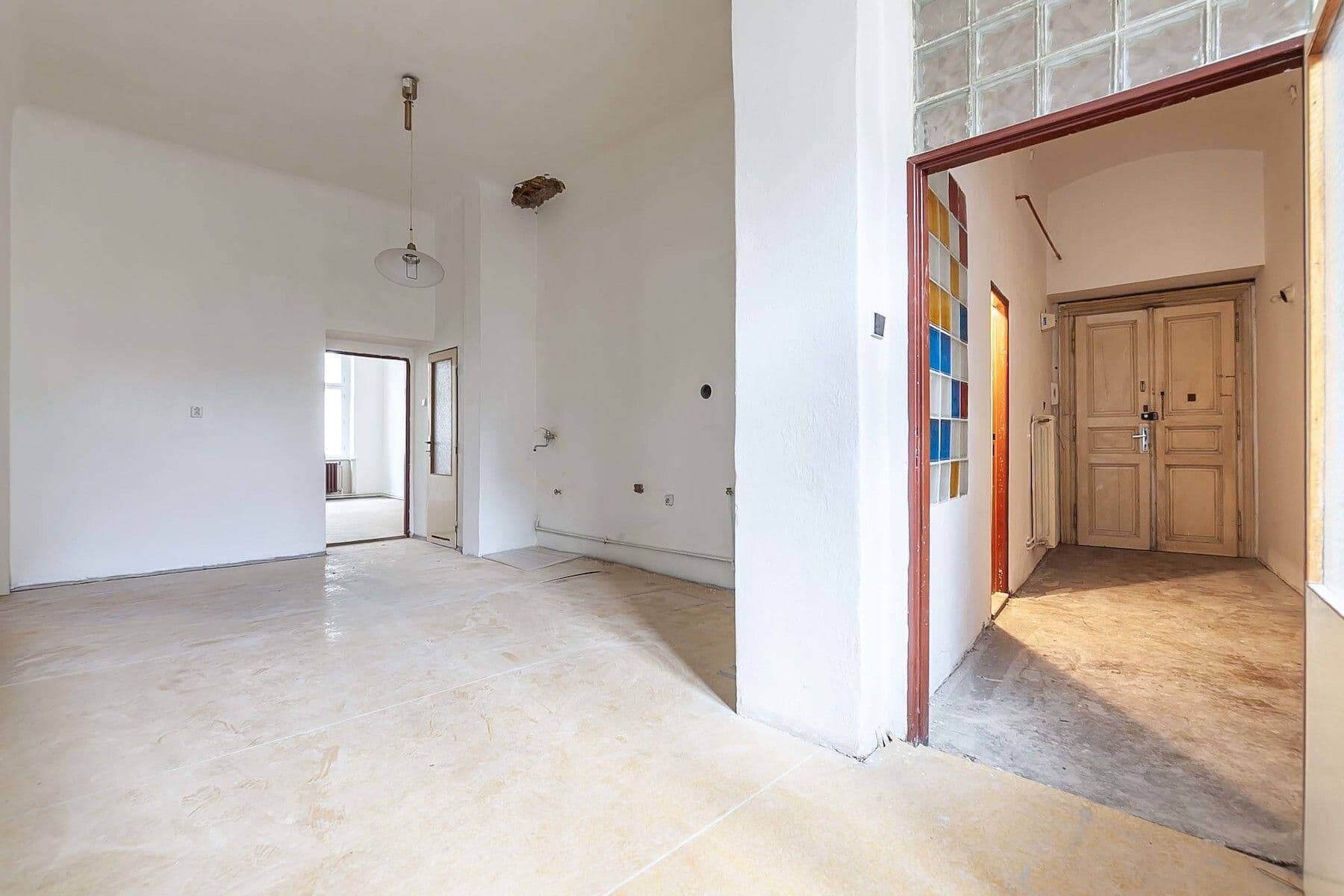 3 bedroom with open-plan kitchen flat for sale, 115 m², Varšavská, Prague, Prague 3 bedroom with open-plan kitchen flat for sale, 115 m², Varšavská, Prague, Prague