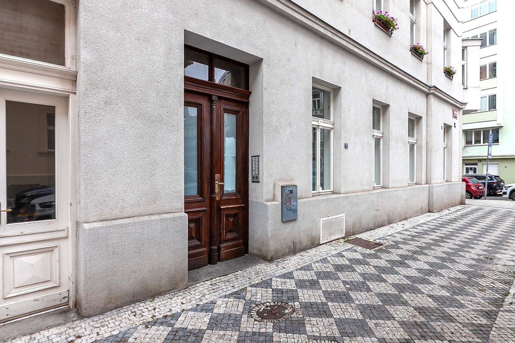 3 bedroom with open-plan kitchen flat for sale, 115 m², Varšavská, Prague, Prague 3 bedroom with open-plan kitchen flat for sale, 115 m², Varšavská, Prague, Prague