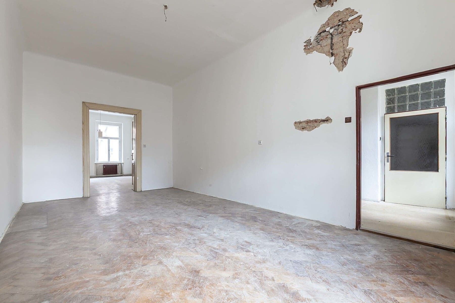 3 bedroom with open-plan kitchen flat for sale, 115 m², Varšavská, Prague, Prague 3 bedroom with open-plan kitchen flat for sale, 115 m², Varšavská, Prague, Prague