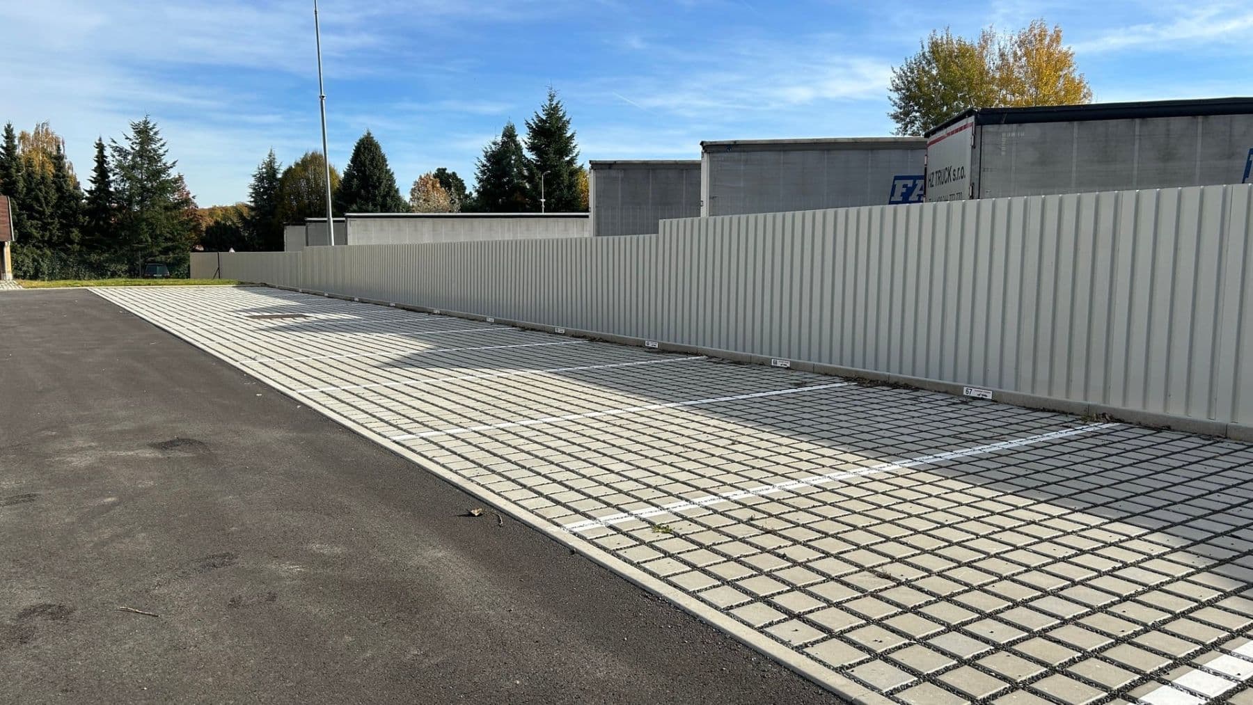 1 bedroom with open-plan kitchen flat to rent, 49 m², Ke křížku, Kladno, Středočeský Region 1 bedroom with open-plan kitchen flat to rent, 49 m², Ke křížku, Kladno, Středočeský Region