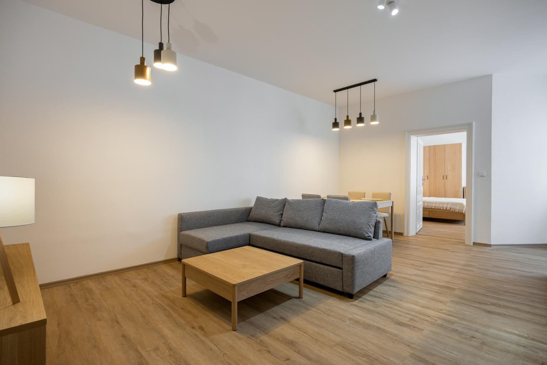 1 bedroom with open-plan kitchen flat to rent, 74 m², Nádražní, Ostrava, Moravskoslezský Region 1 bedroom with open-plan kitchen flat to rent, 74 m², Nádražní, Ostrava, Moravskoslezský Region