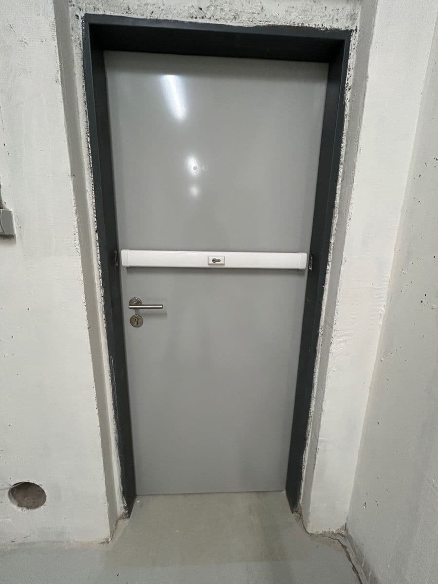 non-residential property to rent, 24 m², Lindleyova, Prague, Prague non-residential property to rent, 24 m², Lindleyova, Prague, Prague