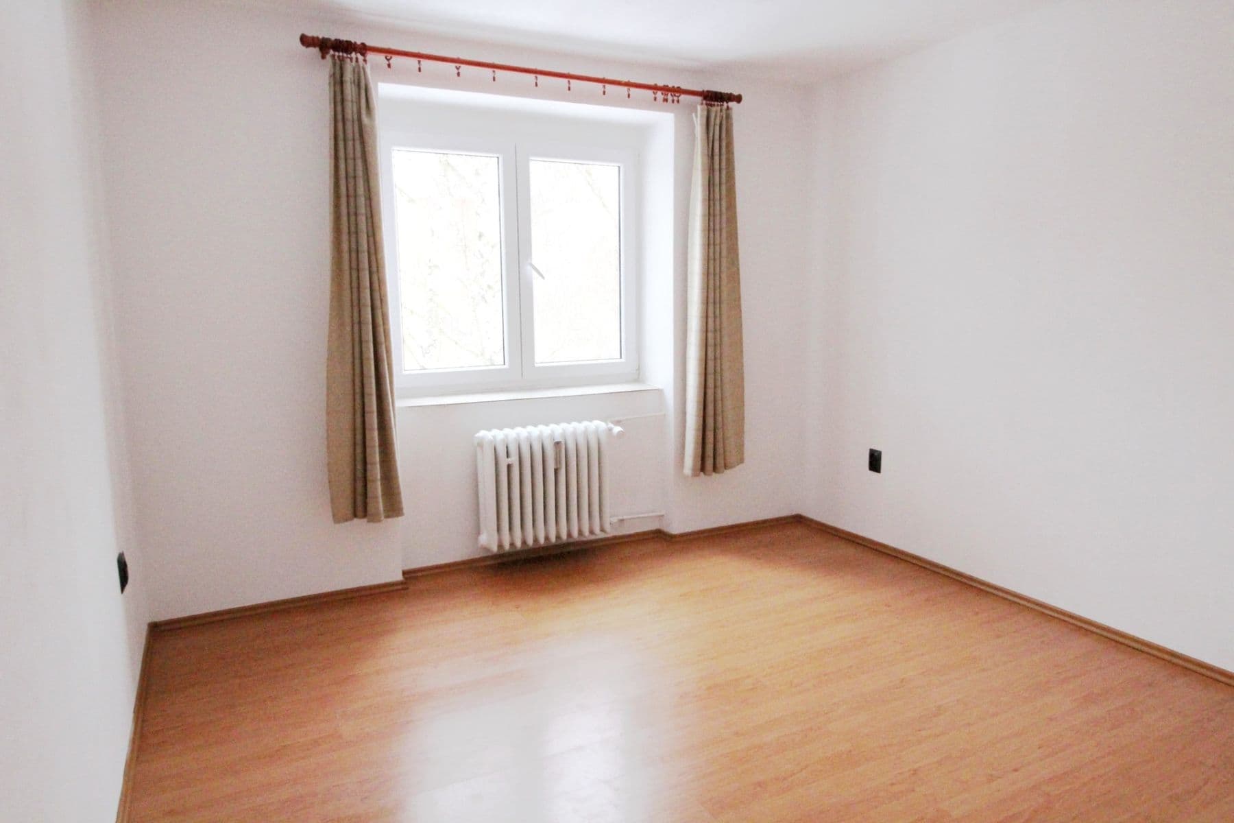 1 bedroom flat to rent, 32 m², Sevastopolská, Kladno, Středočeský Region 1 bedroom flat to rent, 32 m², Sevastopolská, Kladno, Středočeský Region