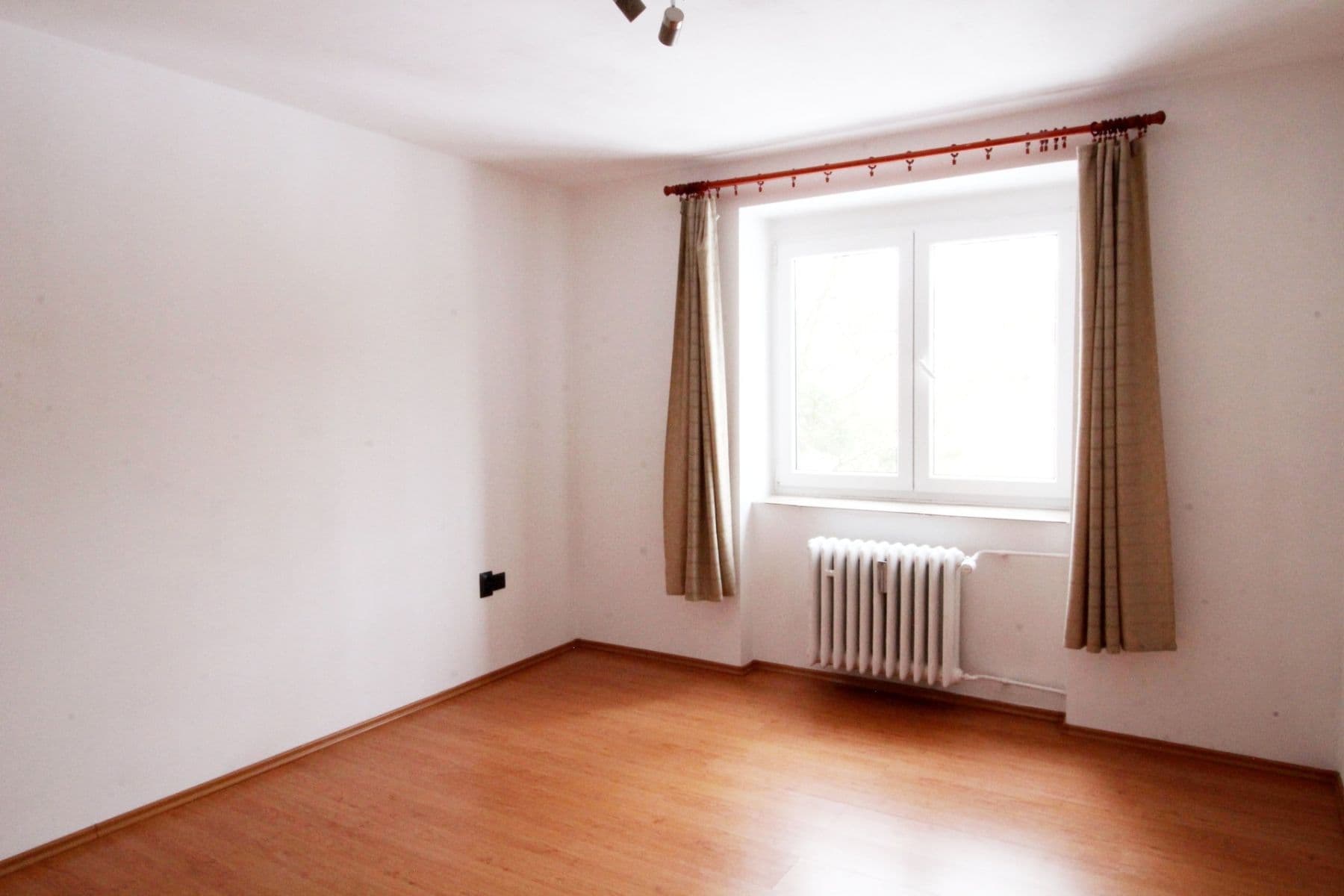 1 bedroom flat to rent, 32 m², Sevastopolská, Kladno, Středočeský Region 1 bedroom flat to rent, 32 m², Sevastopolská, Kladno, Středočeský Region