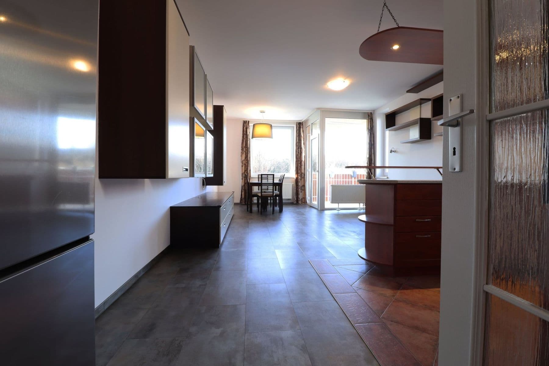 2 bedroom with open-plan kitchen flat to rent, 76 m², Pastevců, Prague, Prague 2 bedroom with open-plan kitchen flat to rent, 76 m², Pastevců, Prague, Prague