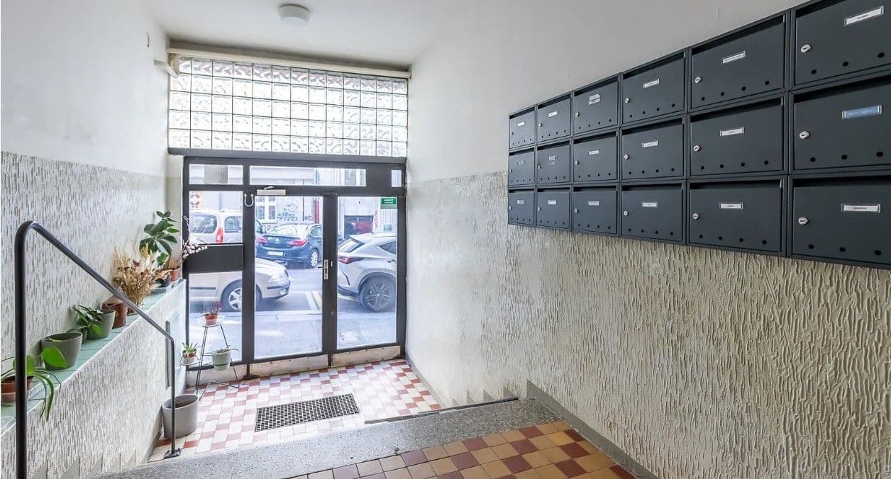 2 bedroom with open-plan kitchen flat to rent, 68 m², Heřmanova, Prague, Prague 2 bedroom with open-plan kitchen flat to rent, 68 m², Heřmanova, Prague, Prague