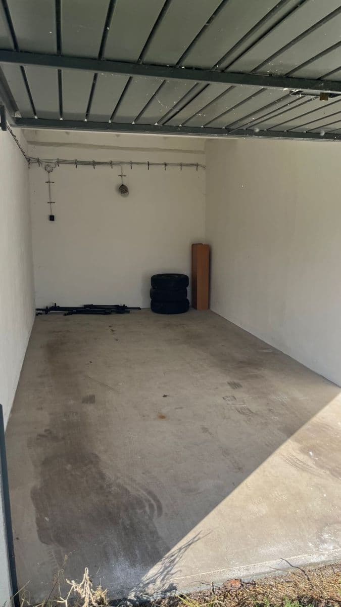 garage for sale, 22 m², Novákova, Mladá Boleslav, Středočeský Region garage for sale, 22 m², Novákova, Mladá Boleslav, Středočeský Region