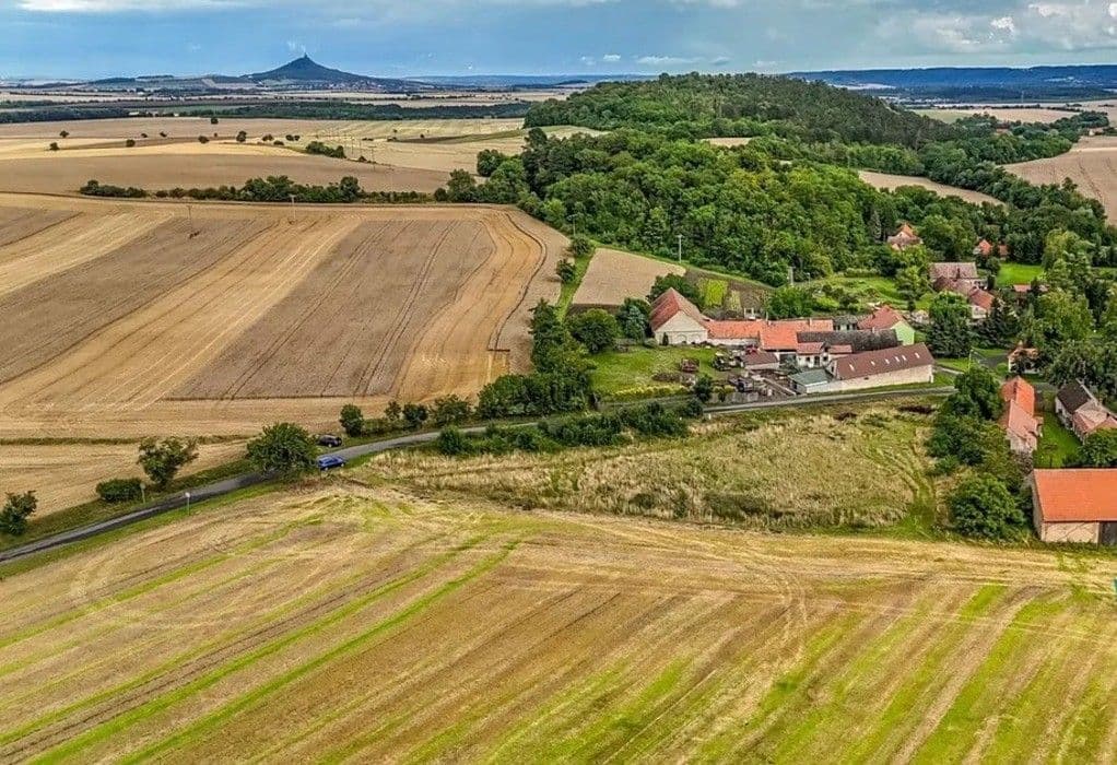 plot for sale, 2,077 m², Děčany, Ústecký Region plot for sale, 2,077 m², Děčany, Ústecký Region