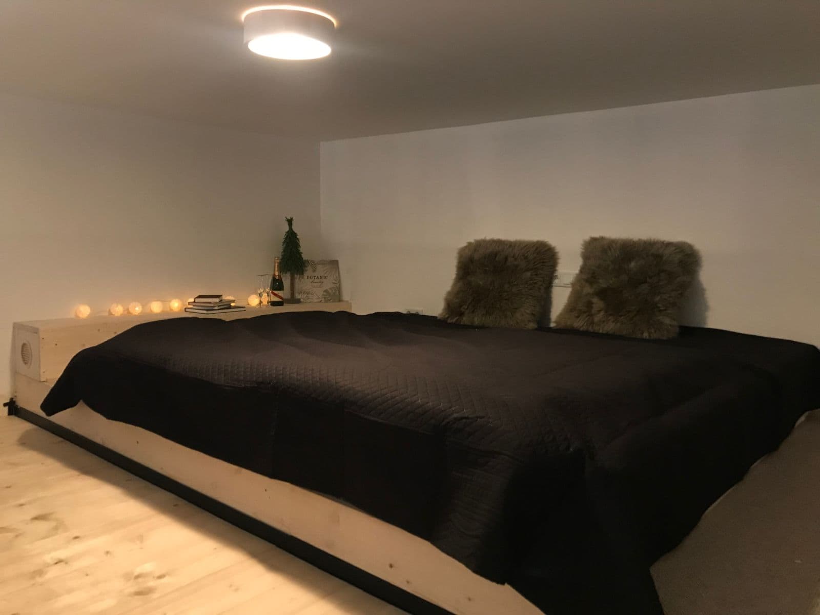 1 bedroom with open-plan kitchen flat to rent, 45 m², Ambrožova, Prague, Prague 1 bedroom with open-plan kitchen flat to rent, 45 m², Ambrožova, Prague, Prague