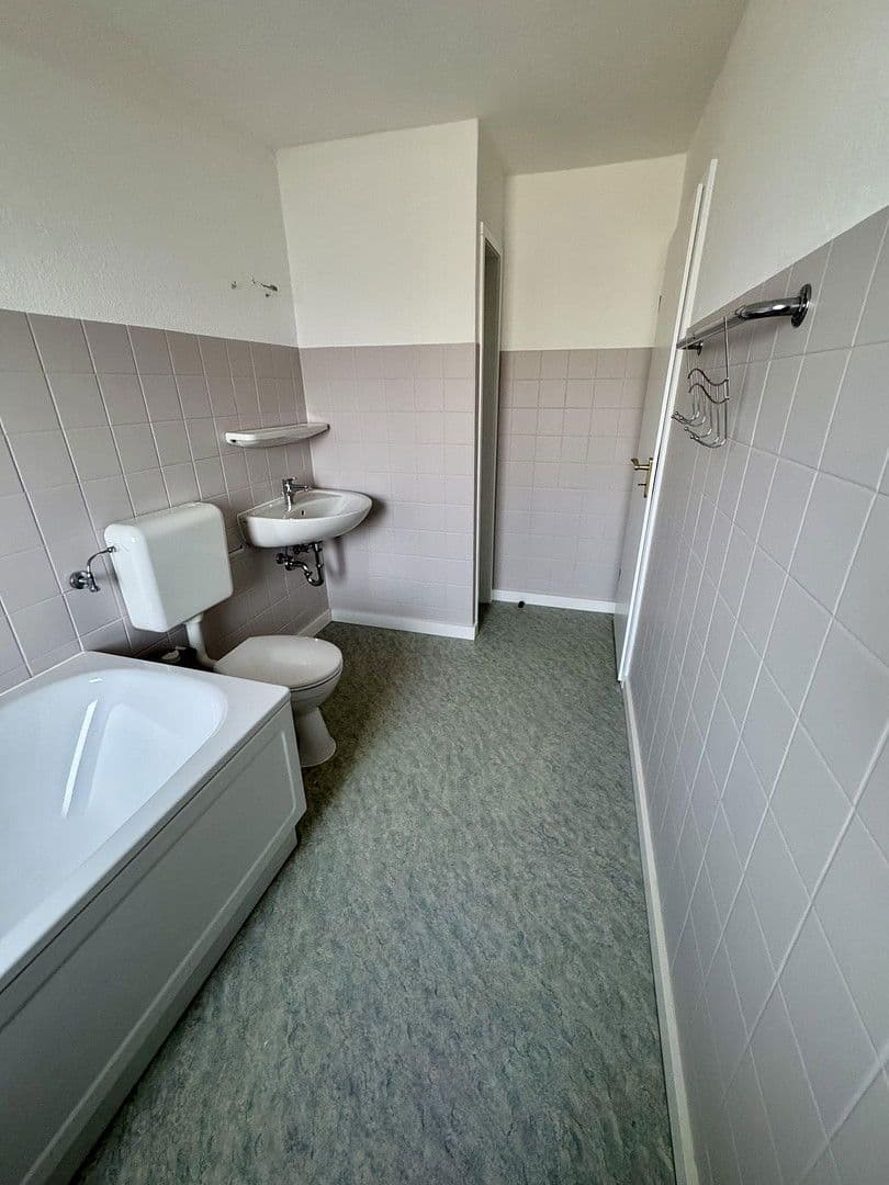 3 bedroom flat to rent, 87 m², Oesdorfer Straße 14, Bad Pyrmont, Lower Saxony 3 bedroom flat to rent, 87 m², Oesdorfer Straße 14, Bad Pyrmont, Lower Saxony