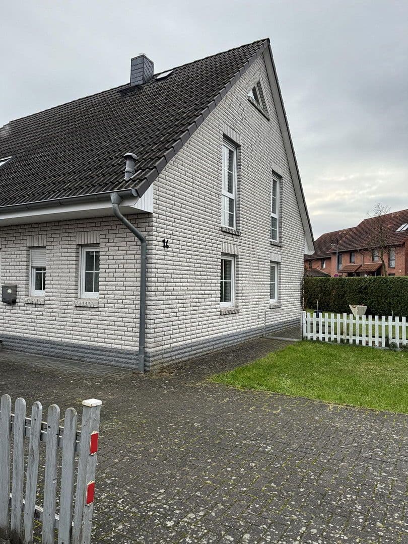 house for sale, 160 m², Am Kuhlager 14, Neustadt am Rübenberge, Lower Saxony house for sale, 160 m², Am Kuhlager 14, Neustadt am Rübenberge, Lower Saxony