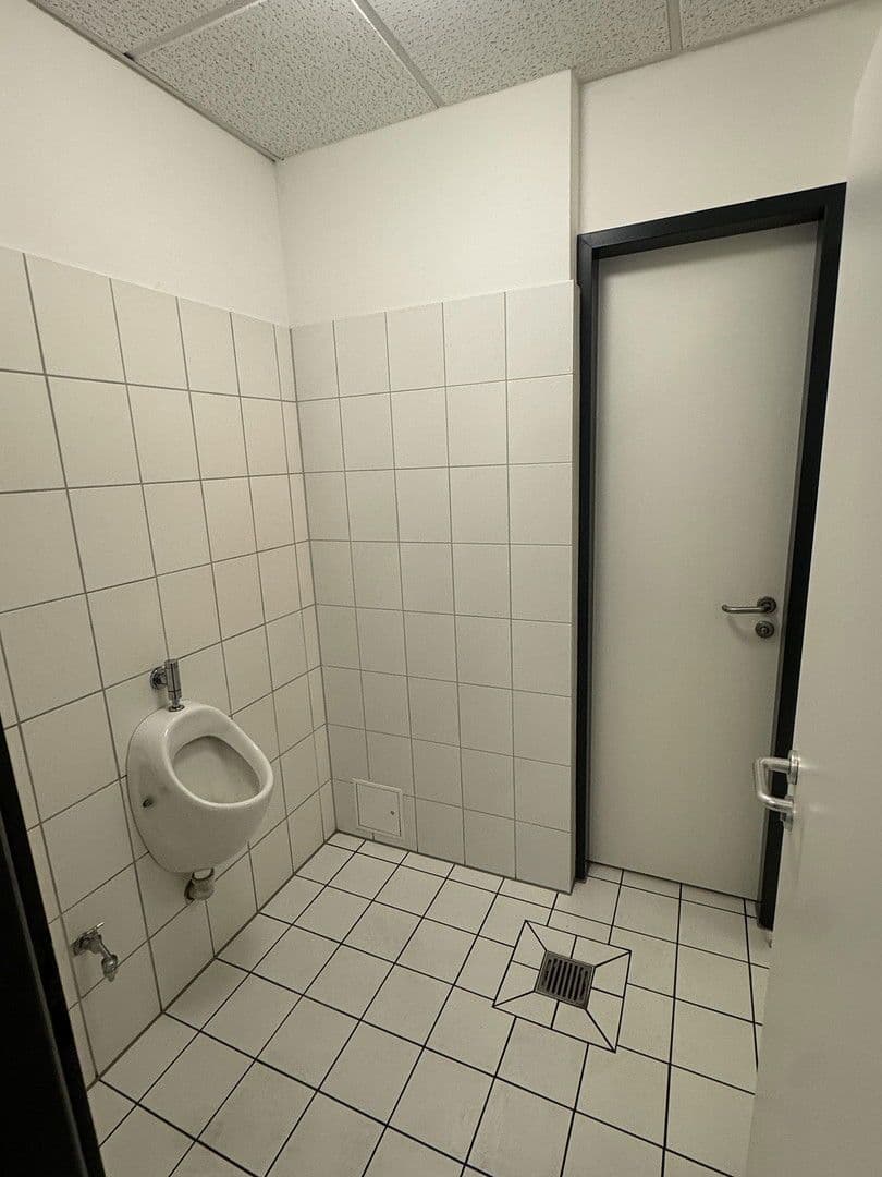 office to rent, 299 m², Bramfelder Chaussee 41, Hamburg, Hamburg office to rent, 299 m², Bramfelder Chaussee 41, Hamburg, Hamburg