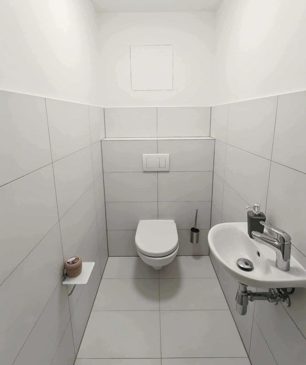 flat to rent, 73 m², Miloše Havla, Prague, Prague flat to rent, 73 m², Miloše Havla, Prague, Prague