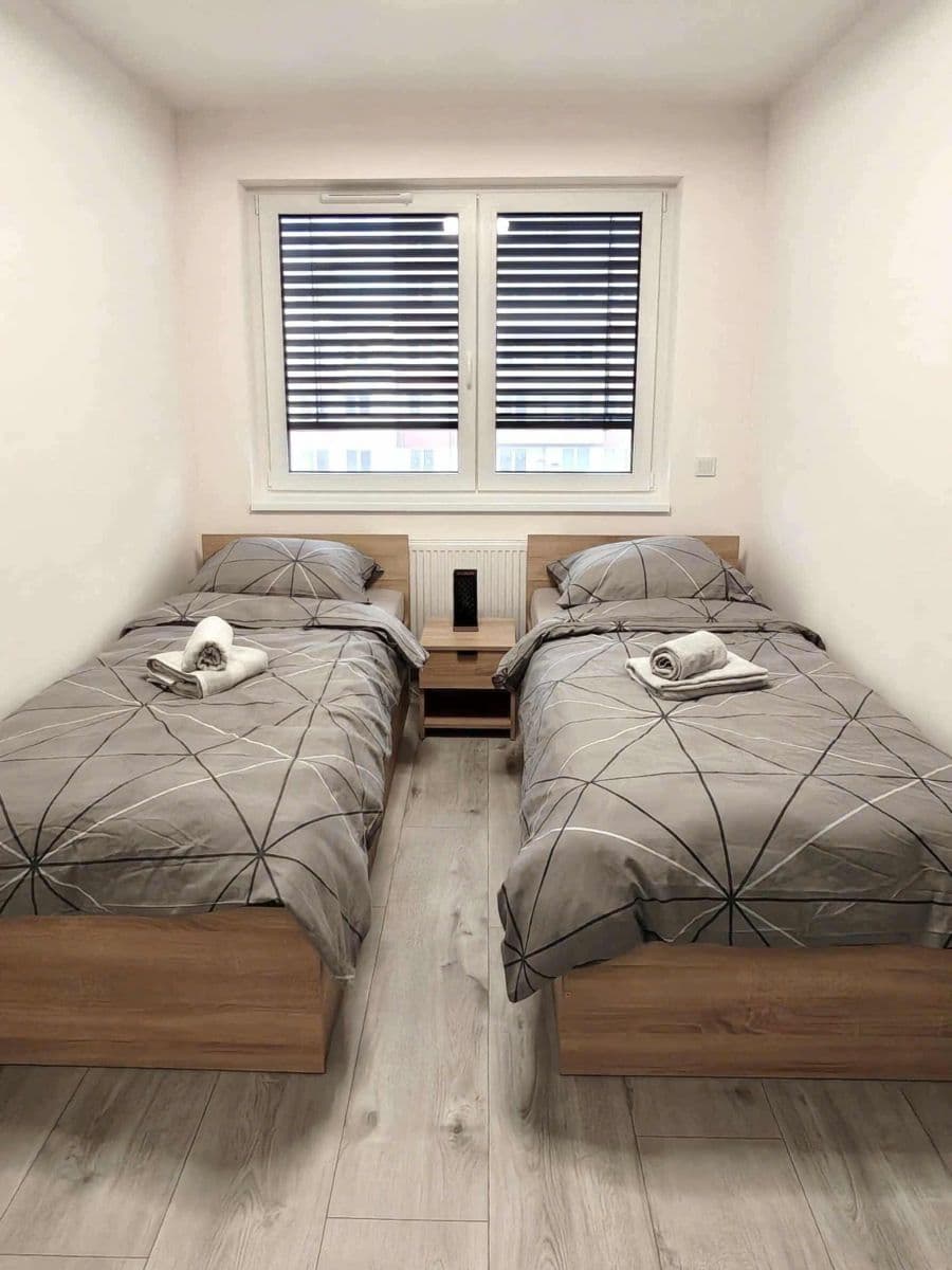 flat to rent, 77 m², Miloše Havla, Prague, Prague flat to rent, 77 m², Miloše Havla, Prague, Prague