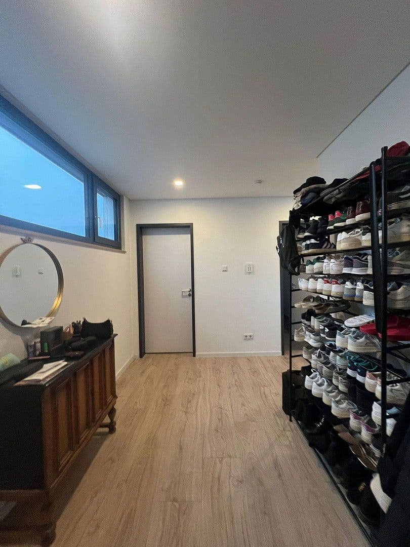 1 bedroom with open-plan kitchen flat to rent, 88 m², Aschaffenburg, Bavaria 1 bedroom with open-plan kitchen flat to rent, 88 m², Aschaffenburg, Bavaria