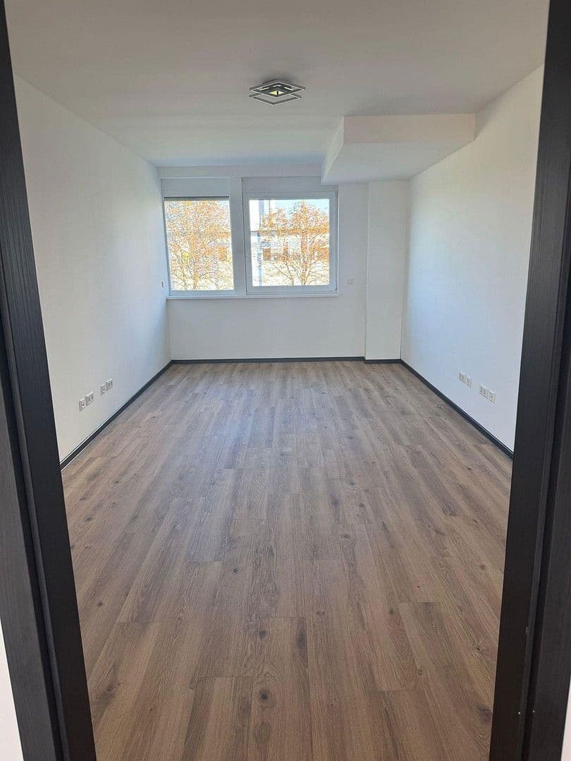 office to rent, 335 m², Am Kaiserberg 11, Gießen, Hesse office to rent, 335 m², Am Kaiserberg 11, Gießen, Hesse