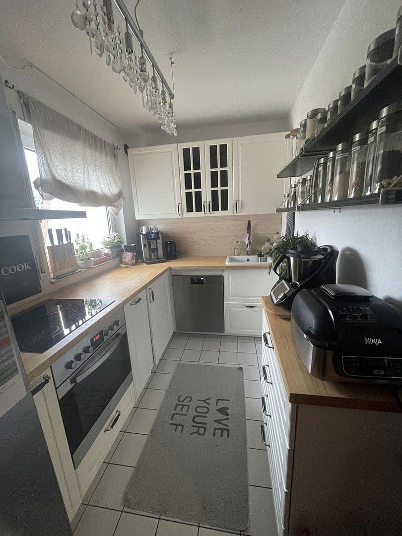 2 bedroom with open-plan kitchen flat to rent, 113 m², Neu-Anspach, Hesse 2 bedroom with open-plan kitchen flat to rent, 113 m², Neu-Anspach, Hesse