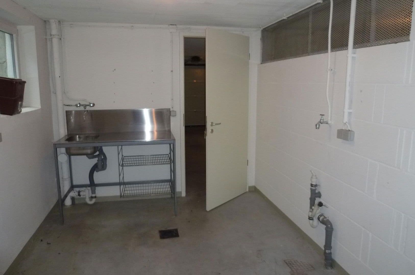 5 bedroom flat to rent, 136 m², Weinstadt, Baden-Württemberg 5 bedroom flat to rent, 136 m², Weinstadt, Baden-Württemberg