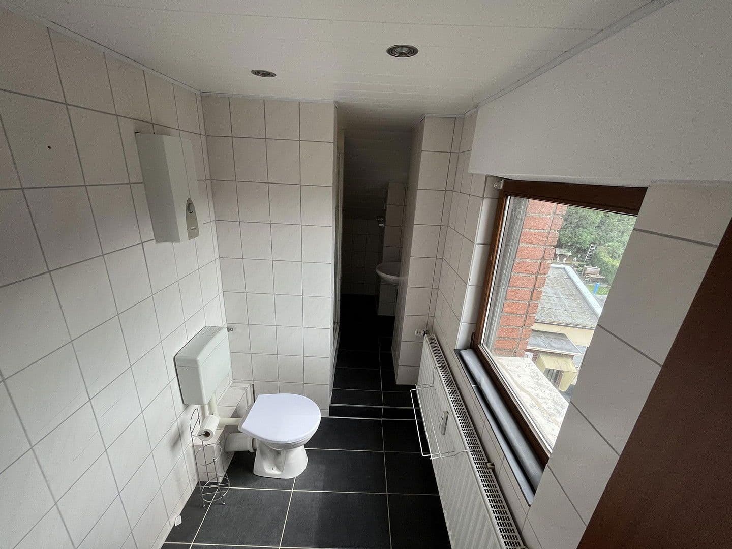 2 bedroom with open-plan kitchen flat to rent, 104 m², Bergstraße 26, Hürth, North Rhine-Westphalia 2 bedroom with open-plan kitchen flat to rent, 104 m², Bergstraße 26, Hürth, North Rhine-Westphalia