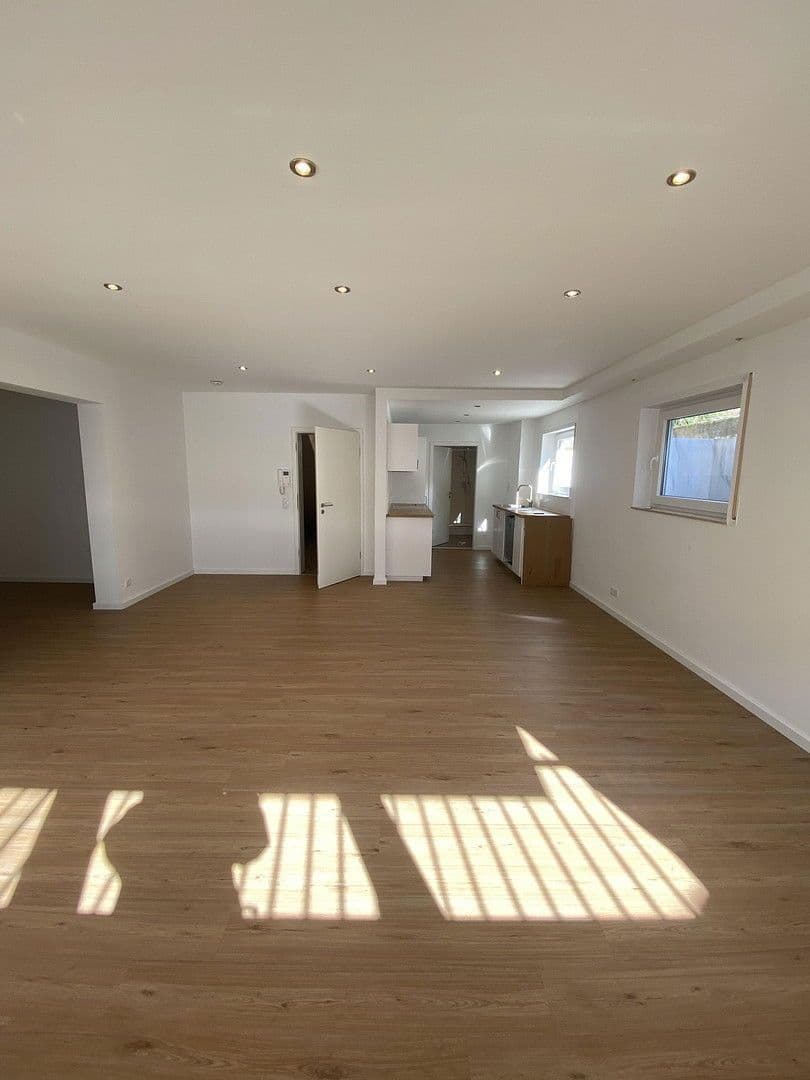 2 bedroom flat to rent, 73 m², Mannheim, Baden-Württemberg 2 bedroom flat to rent, 73 m², Mannheim, Baden-Württemberg