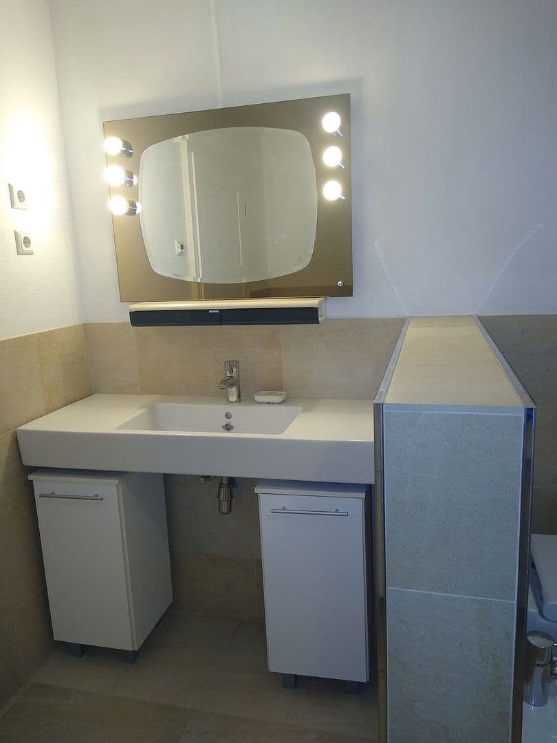 2 bedroom with open-plan kitchen flat to rent, 100 m², Bad Wildbad, Baden-Württemberg 2 bedroom with open-plan kitchen flat to rent, 100 m², Bad Wildbad, Baden-Württemberg