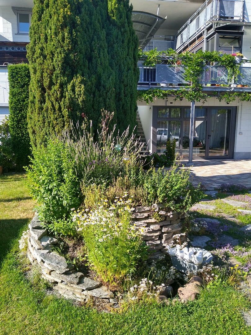 2 bedroom with open-plan kitchen flat to rent, 100 m², Bad Wildbad, Baden-Württemberg 2 bedroom with open-plan kitchen flat to rent, 100 m², Bad Wildbad, Baden-Württemberg