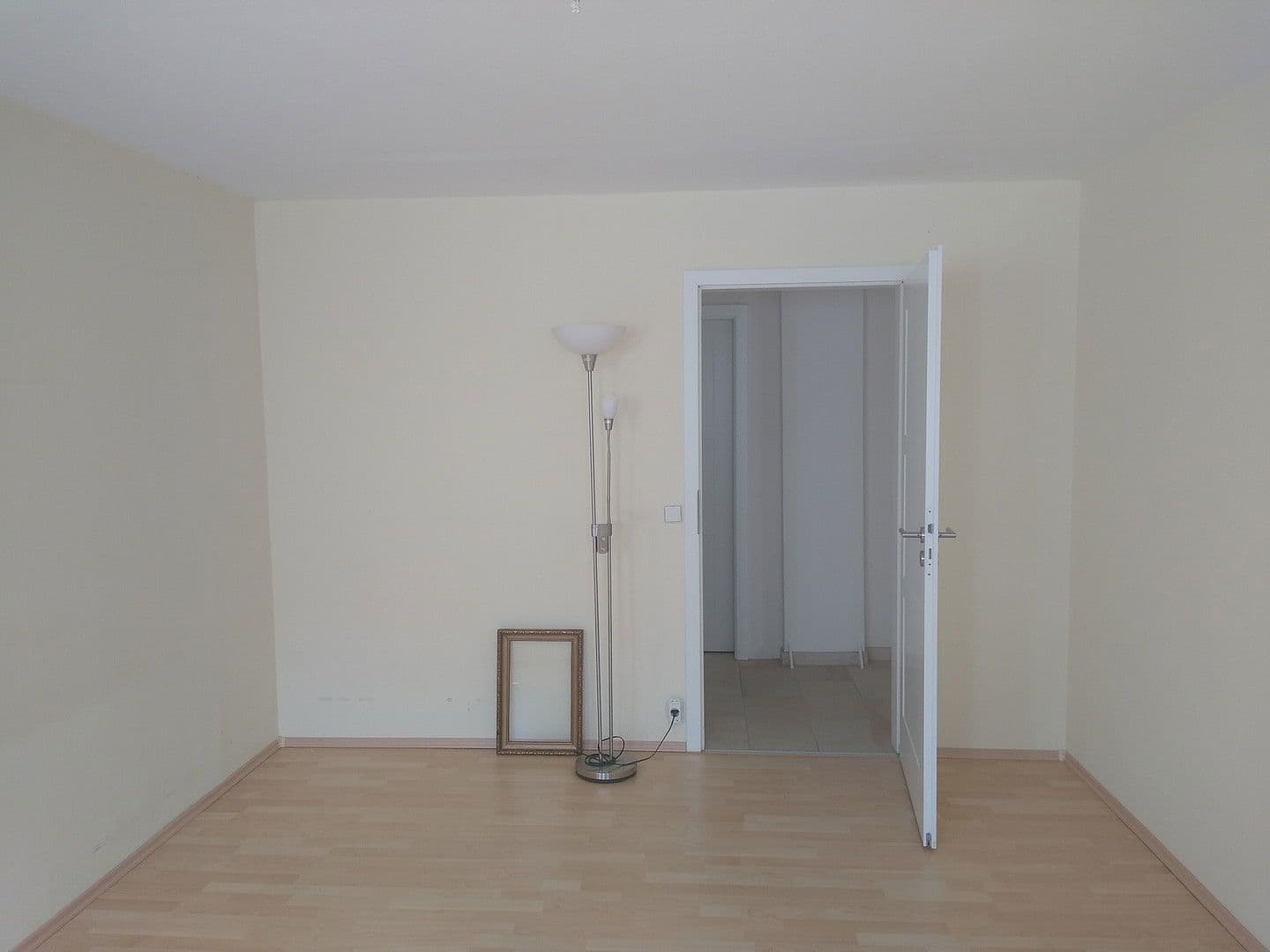 2 bedroom with open-plan kitchen flat to rent, 100 m², Bad Wildbad, Baden-Württemberg 2 bedroom with open-plan kitchen flat to rent, 100 m², Bad Wildbad, Baden-Württemberg