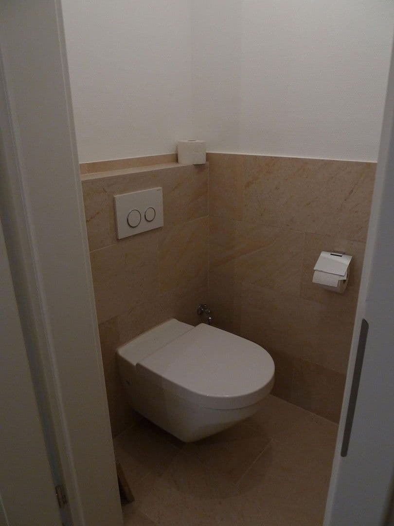 2 bedroom with open-plan kitchen flat to rent, 100 m², Bad Wildbad, Baden-Württemberg 2 bedroom with open-plan kitchen flat to rent, 100 m², Bad Wildbad, Baden-Württemberg