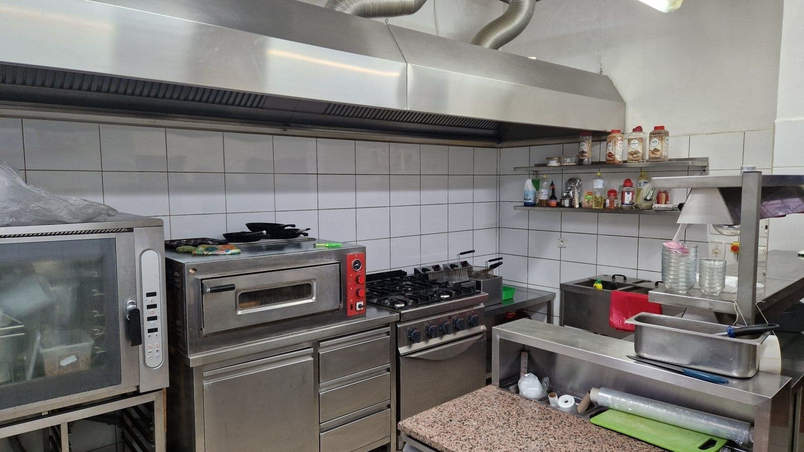 non-residential property to rent, 570 m², Sokolská třída, Ostrava, Moravskoslezský Region non-residential property to rent, 570 m², Sokolská třída, Ostrava, Moravskoslezský Region