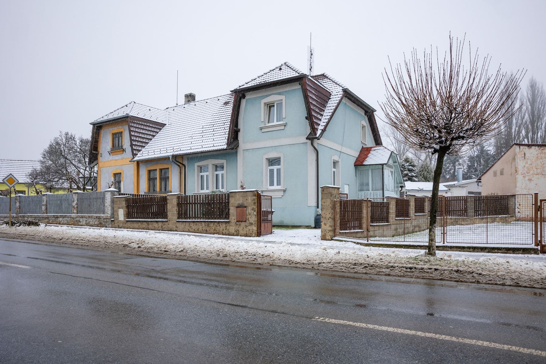 house for sale, 98 m², třída 5. května, Lišov, Jihočeský Region house for sale, 98 m², třída 5. května, Lišov, Jihočeský Region