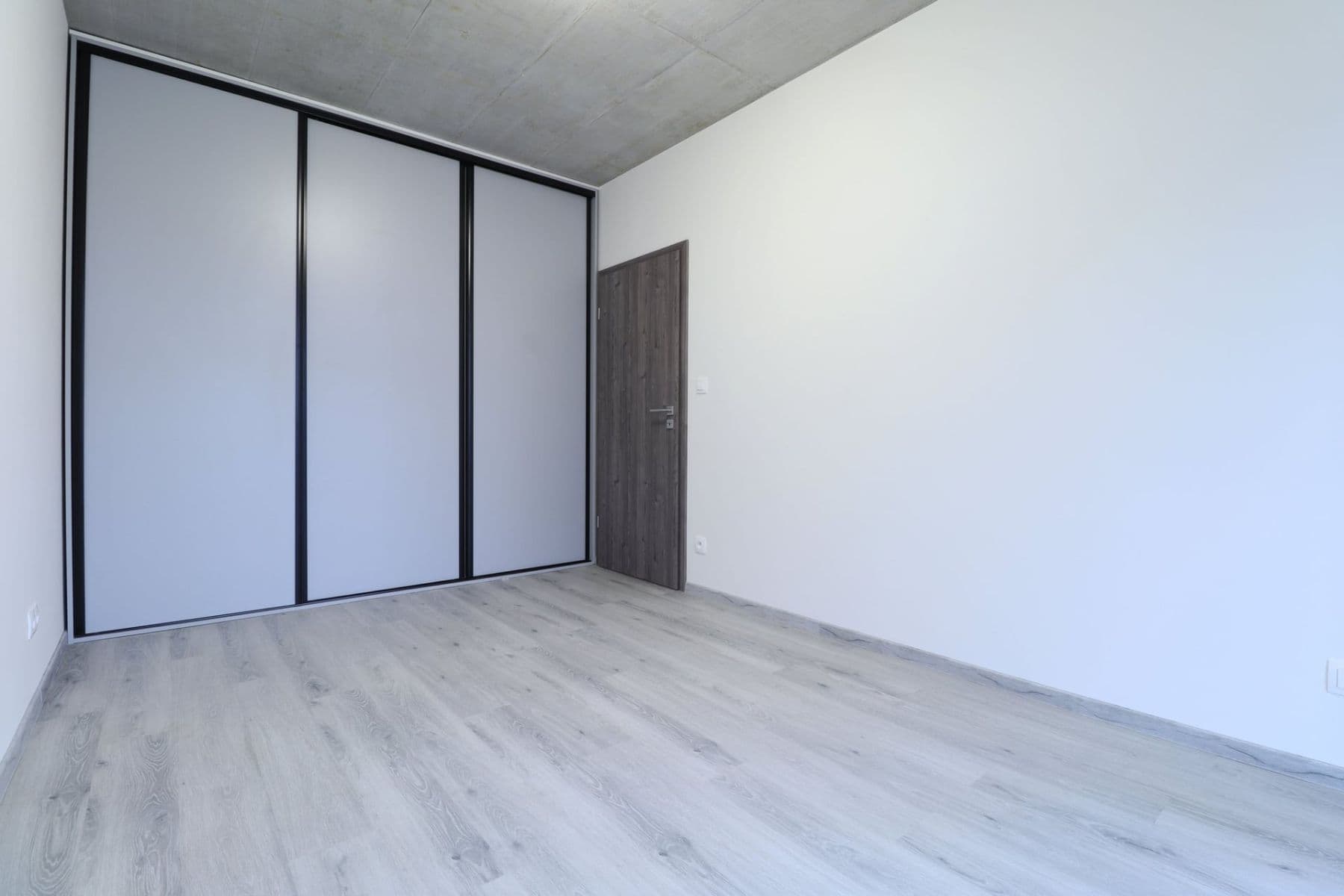 1 bedroom with open-plan kitchen flat to rent, 49 m², Kamenická, Plzeň, Plzeňský Region 1 bedroom with open-plan kitchen flat to rent, 49 m², Kamenická, Plzeň, Plzeňský Region