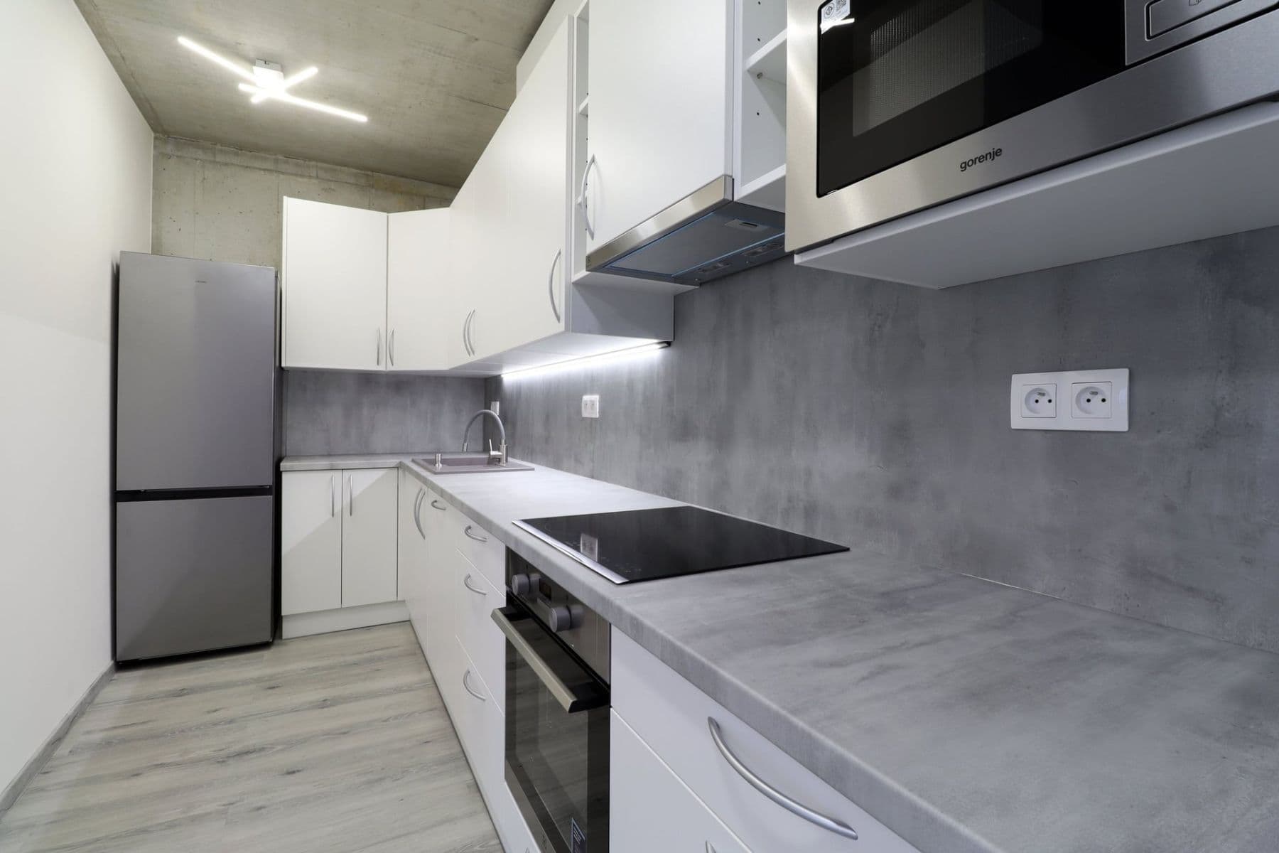 1 bedroom with open-plan kitchen flat to rent, 49 m², Kamenická, Plzeň, Plzeňský Region 1 bedroom with open-plan kitchen flat to rent, 49 m², Kamenická, Plzeň, Plzeňský Region