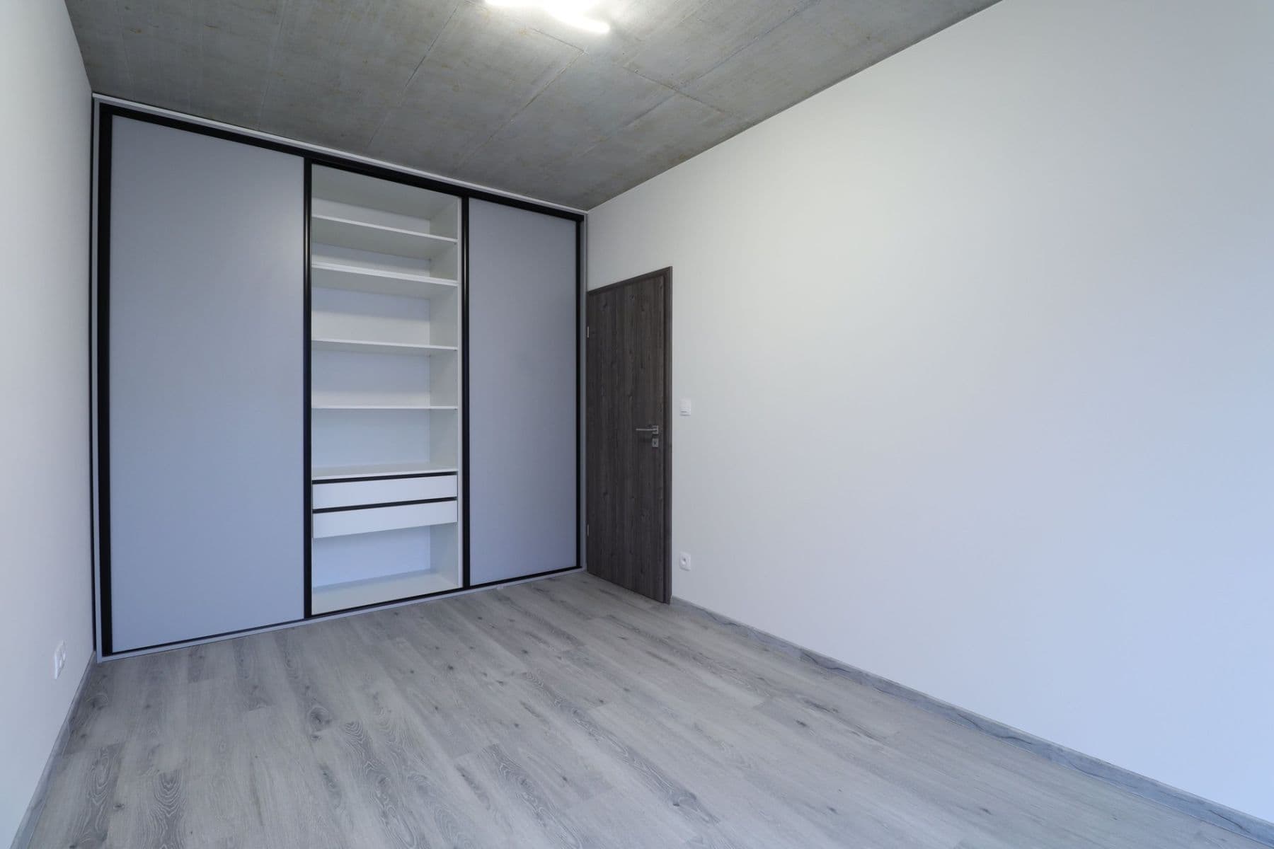 1 bedroom with open-plan kitchen flat to rent, 49 m², Kamenická, Plzeň, Plzeňský Region 1 bedroom with open-plan kitchen flat to rent, 49 m², Kamenická, Plzeň, Plzeňský Region