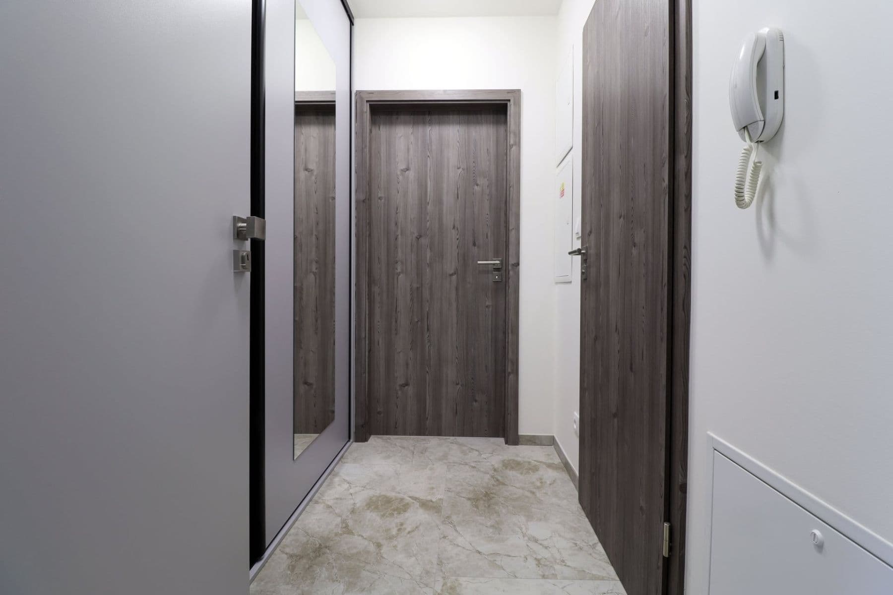 1 bedroom with open-plan kitchen flat to rent, 49 m², Kamenická, Plzeň, Plzeňský Region 1 bedroom with open-plan kitchen flat to rent, 49 m², Kamenická, Plzeň, Plzeňský Region