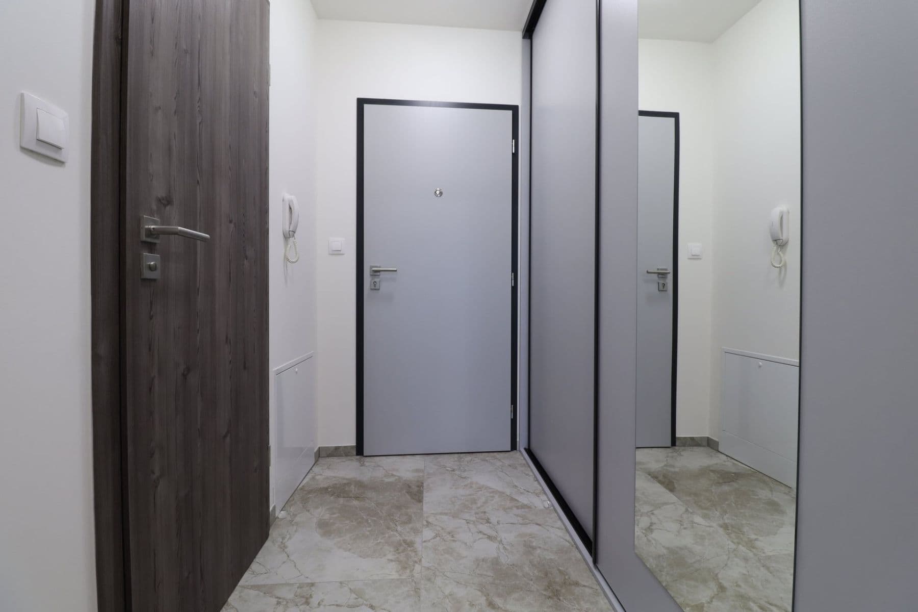 1 bedroom with open-plan kitchen flat to rent, 49 m², Kamenická, Plzeň, Plzeňský Region 1 bedroom with open-plan kitchen flat to rent, 49 m², Kamenická, Plzeň, Plzeňský Region