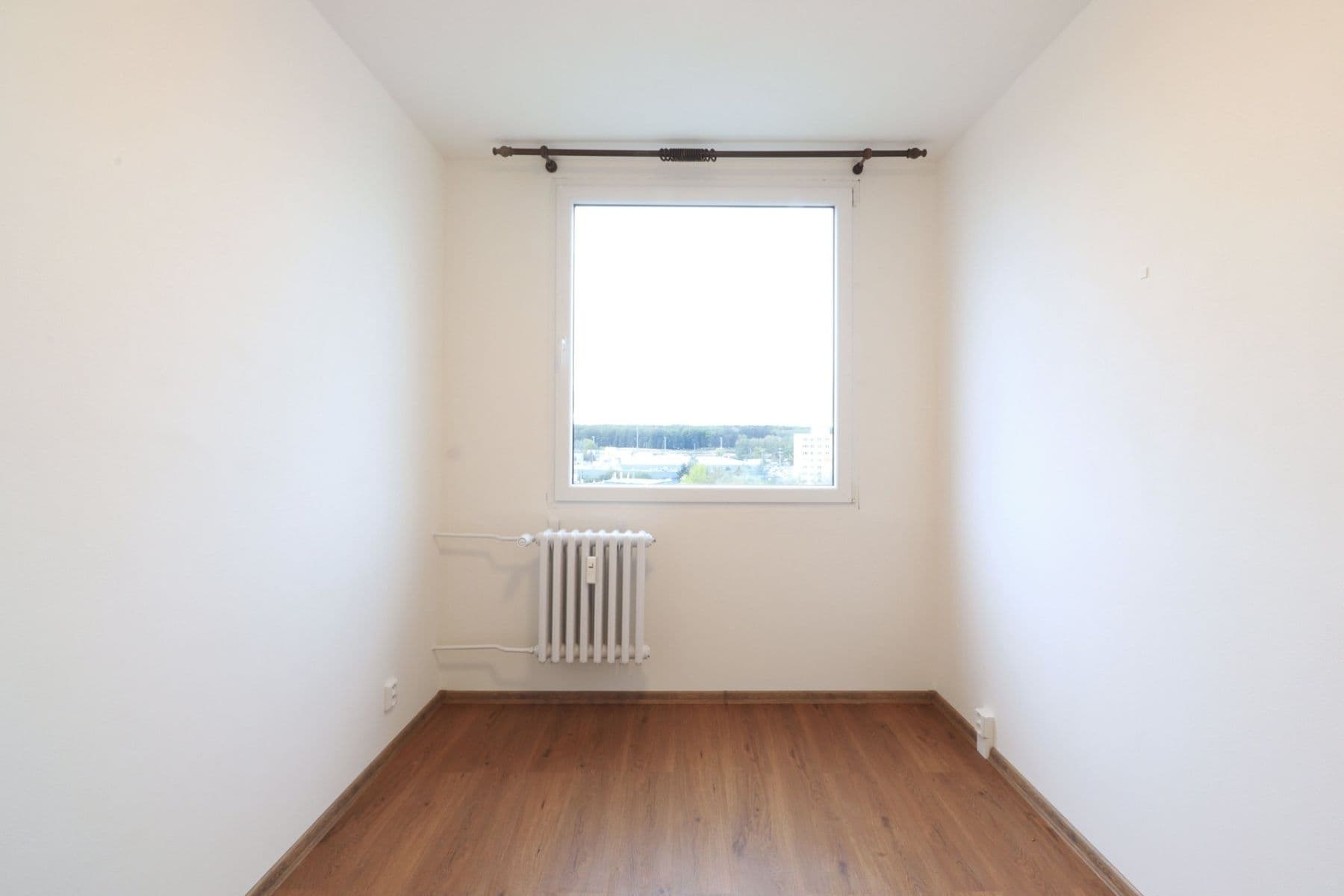 1 bedroom with open-plan kitchen flat to rent, 39 m², Švédská, Kladno, Středočeský Region 1 bedroom with open-plan kitchen flat to rent, 39 m², Švédská, Kladno, Středočeský Region