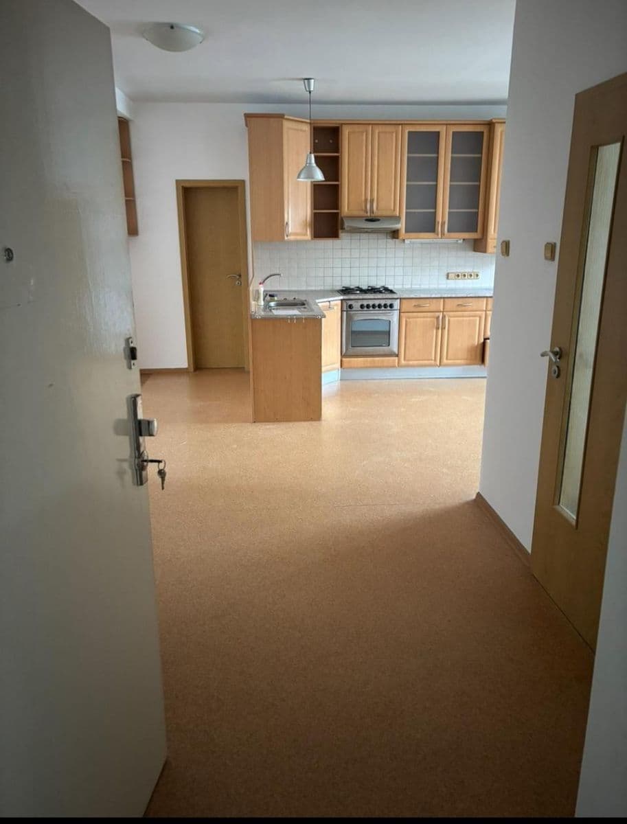 4 bedroom flat to rent, 110 m², Sv. Čecha, Jičín, Královéhradecký Region 4 bedroom flat to rent, 110 m², Sv. Čecha, Jičín, Královéhradecký Region