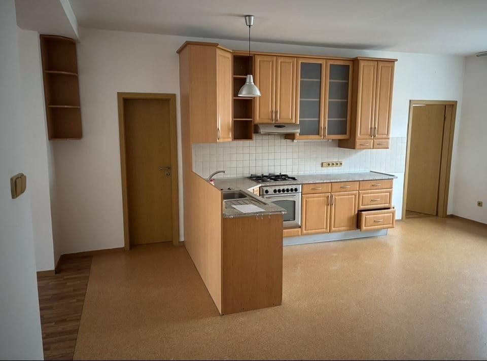 4 bedroom flat to rent, 110 m², Sv. Čecha, Jičín, Královéhradecký Region 4 bedroom flat to rent, 110 m², Sv. Čecha, Jičín, Královéhradecký Region