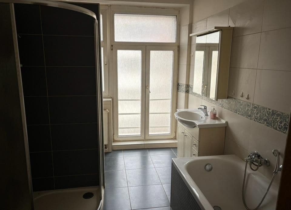 4 bedroom flat to rent, 110 m², Sv. Čecha, Jičín, Královéhradecký Region 4 bedroom flat to rent, 110 m², Sv. Čecha, Jičín, Královéhradecký Region