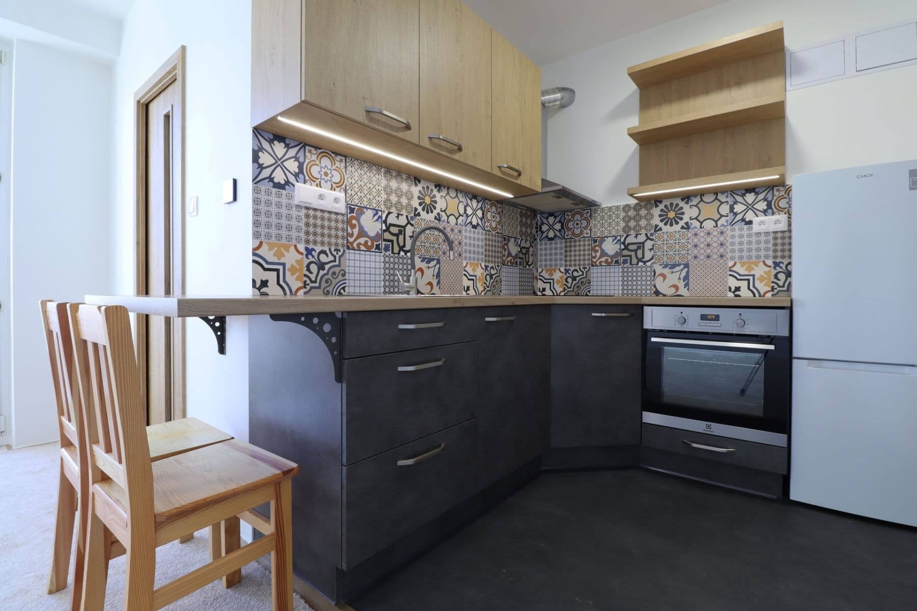 Studio flat to rent, 25 m², Pod Šmukýřkou, Prague, Prague Studio flat to rent, 25 m², Pod Šmukýřkou, Prague, Prague