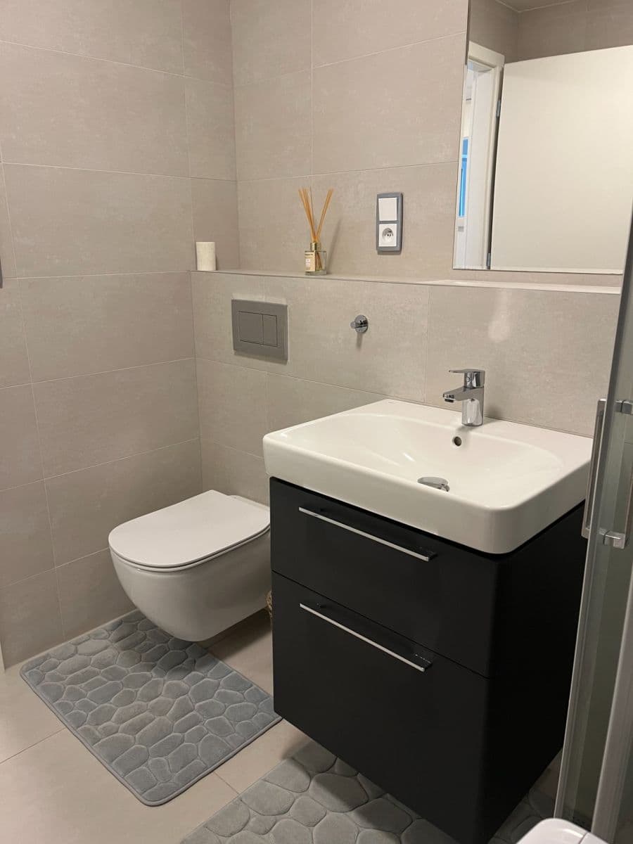 Studio flat to rent, 27 m², Elišky Přemyslovny, Prague, Prague Studio flat to rent, 27 m², Elišky Přemyslovny, Prague, Prague