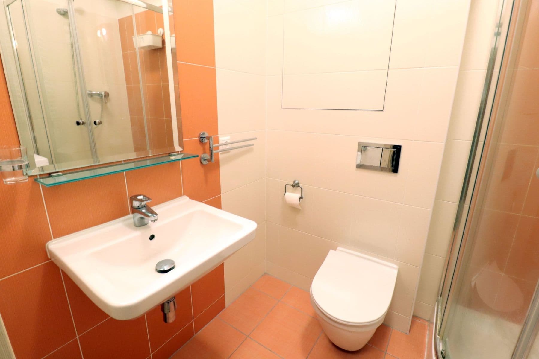 Studio flat to rent, 32 m², Freyova, Prague, Prague Studio flat to rent, 32 m², Freyova, Prague, Prague