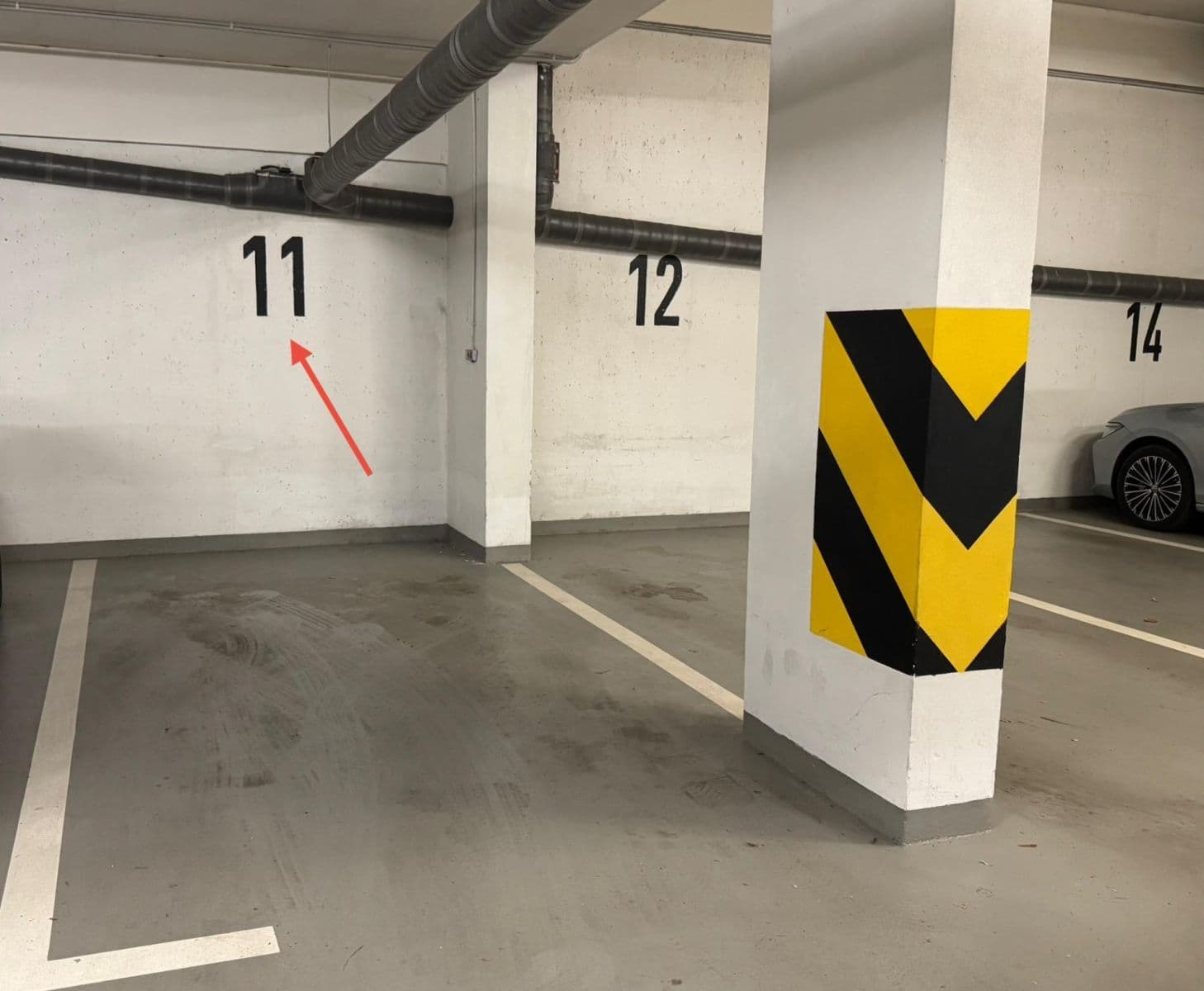 2 bedroom with open-plan kitchen flat to rent, 107 m², U Nikolajky, Prague, Prague 2 bedroom with open-plan kitchen flat to rent, 107 m², U Nikolajky, Prague, Prague